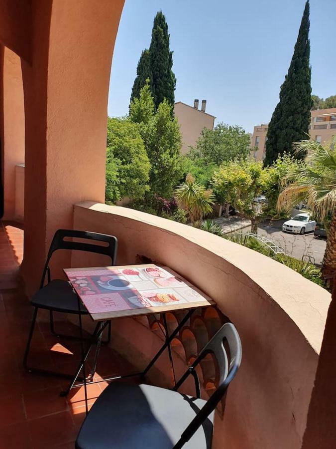 Studio Avec Grand Balcon- Residence De Caractere Bandol Εξωτερικό φωτογραφία